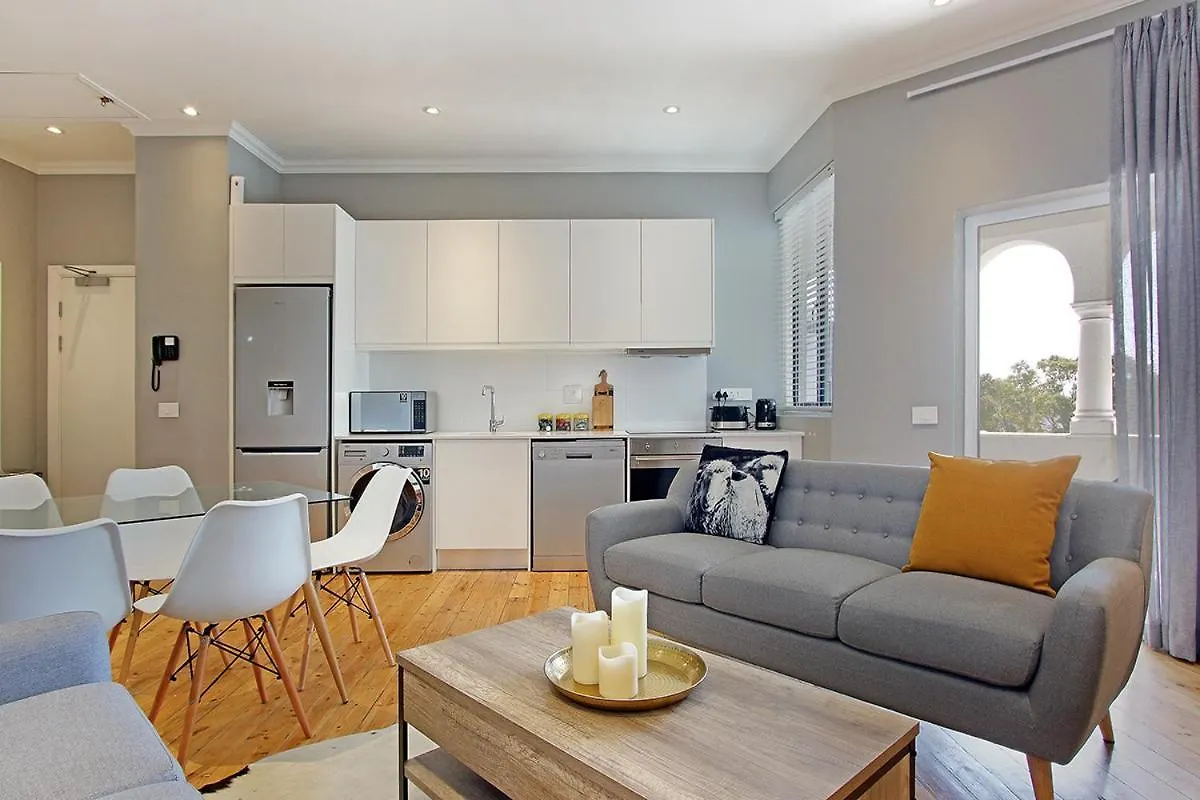 Warwick Mansions 11 Apartment Cape Town