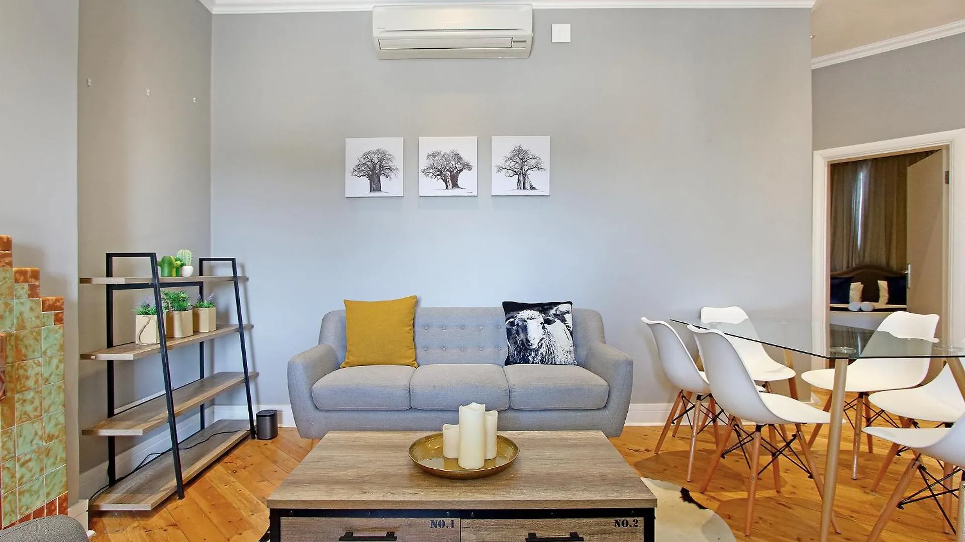 Warwick Mansions 11 Apartment Cape Town